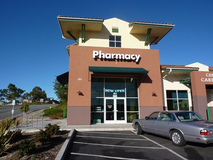 911 Oak Park Blvd, Pismo Beach, CA à louer - Photo de l’immeuble – Image 3 sur 6