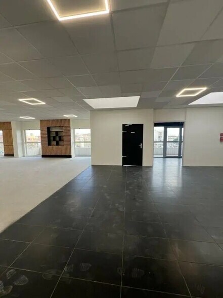 Bureau dans Colomiers à louer - Photo de l’immeuble – Image 3 sur 5