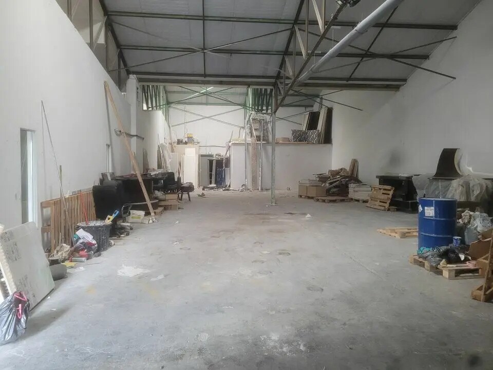 Industriel/Logistique dans Reyrieux à louer Photo intérieure– Image 1 sur 7