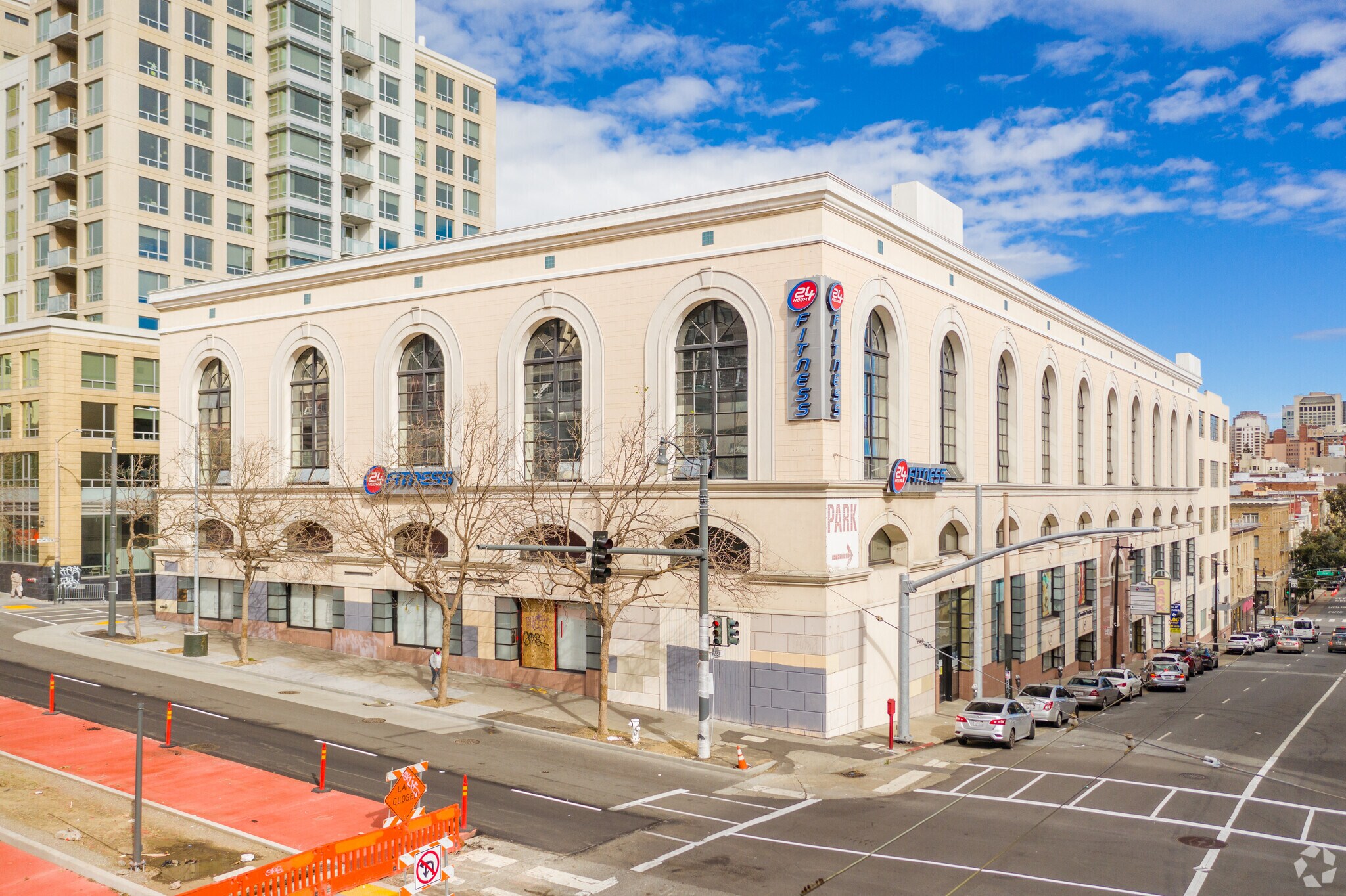 1200 Van Ness Ave, San Francisco, CA à louer Photo principale– Image 1 sur 5