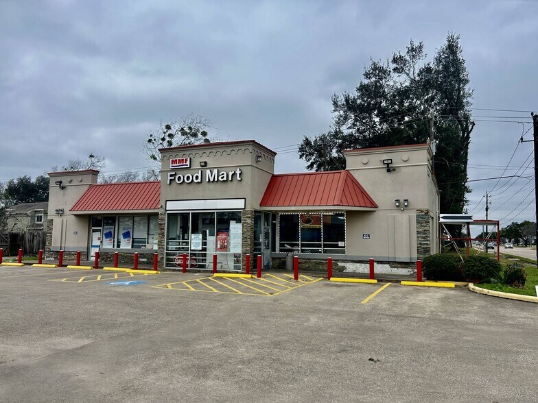 12809 Bellaire Blvd, Houston, TX à louer - Photo de l’immeuble – Image 1 sur 1