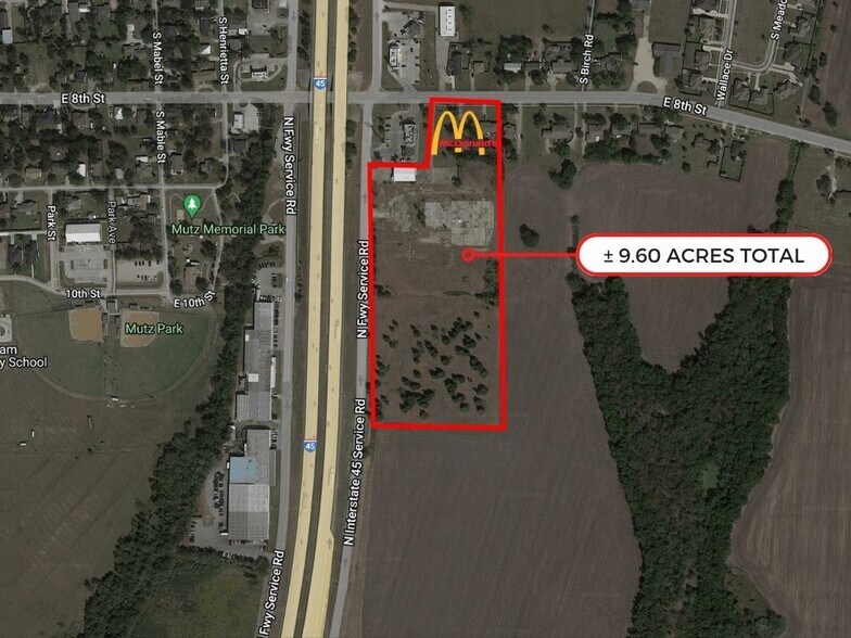 410 I-45 N, Ferris, TX à vendre - Photo de l’immeuble – Image 1 sur 3