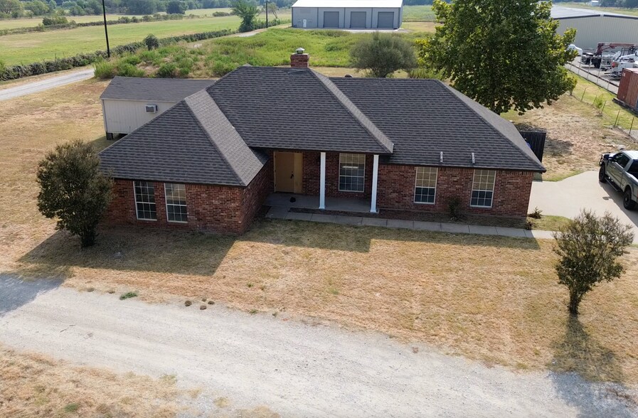 4310 US-377, Aubrey, TX à louer - Photo de l’immeuble – Image 2 sur 14