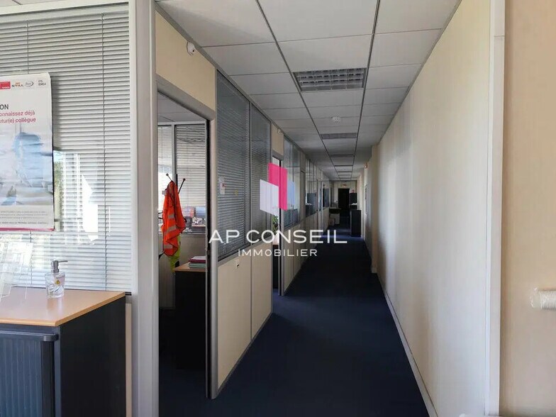 Bureau dans Trappes à louer - Photo intérieure – Image 3 sur 6
