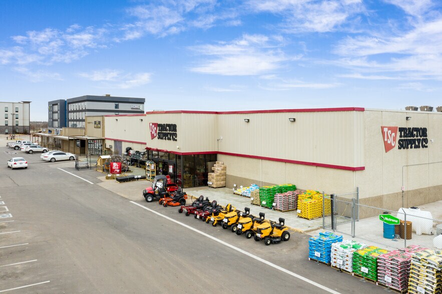 1504 SW 27th St, El Reno, OK à louer - Photo de l’immeuble – Image 1 sur 6