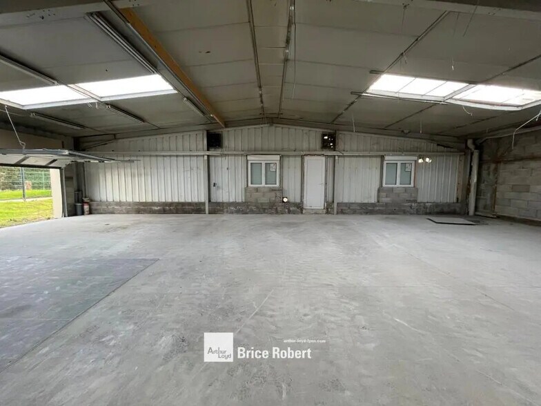 23 Rue Des Freres Lumiere, Genas à louer - Photo intérieure – Image 3 sur 4