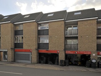 Plus de détails pour 864 Garratt Ln, Londres - Local commercial à vendre