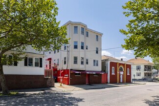 Plus de détails pour 622 Union Ave, Providence, RI - Logement à vendre