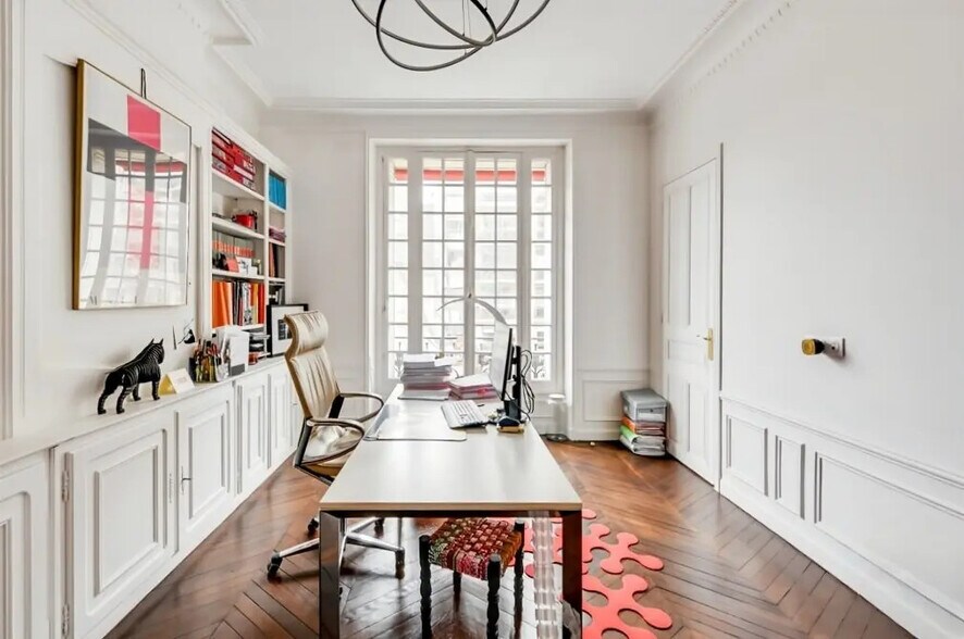 Bureau dans Paris à louer - Photo de l’immeuble – Image 2 sur 9