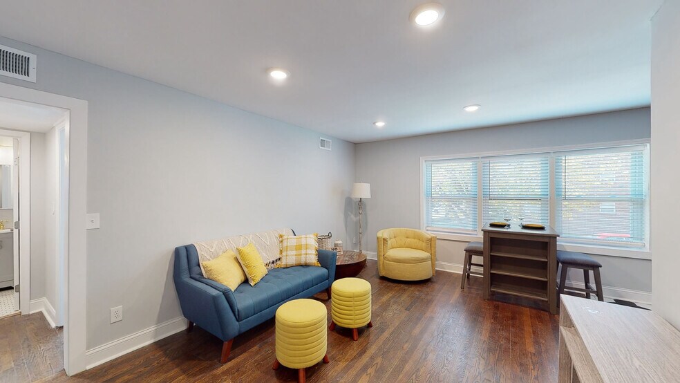3457 Holmes St, Kansas City, MO à vendre - Numérisation 3D Matterport – Image 2 sur 23