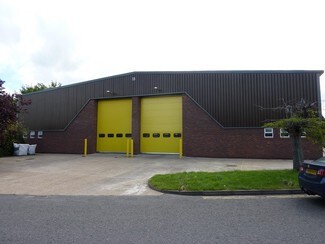Plus de détails pour Eastbourne Rd, Lingfield - Industriel/Logistique à louer