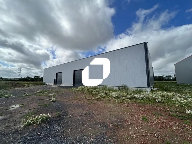 Bureau dans Gondecourt à louer - Photo de l’immeuble – Image 3 sur 3