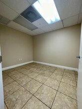 4350-4380 Oakes Rd, Davie, FL à louer Photo intérieure– Image 2 sur 13