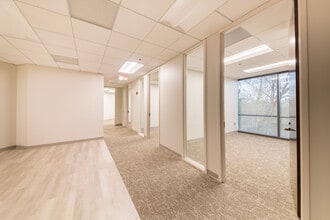 200 Ashford Ctr N, Atlanta, GA à louer Photo intérieure– Image 2 sur 5