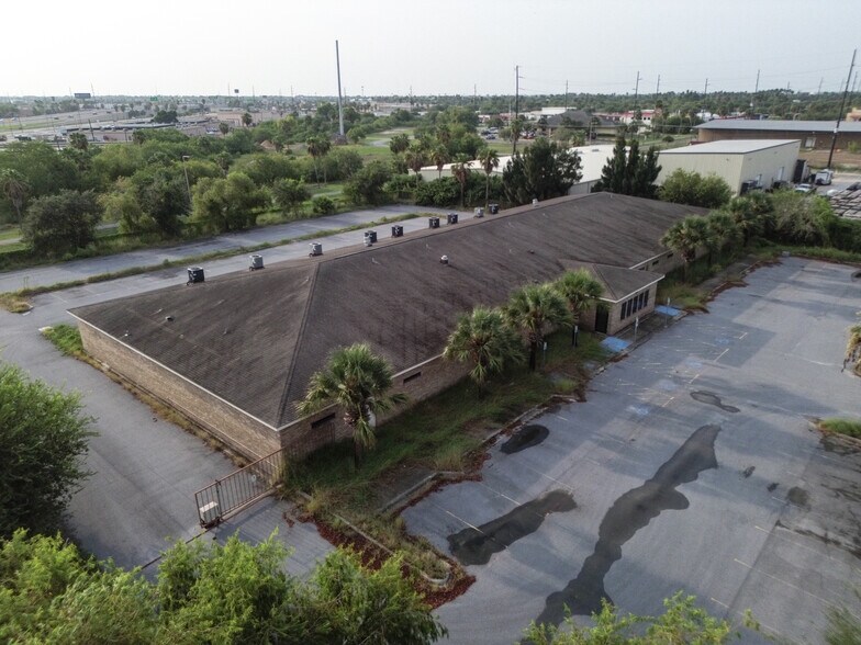 1060 MacKintosh Dr, Brownsville, TX à vendre - Photo de l’immeuble – Image 3 sur 24