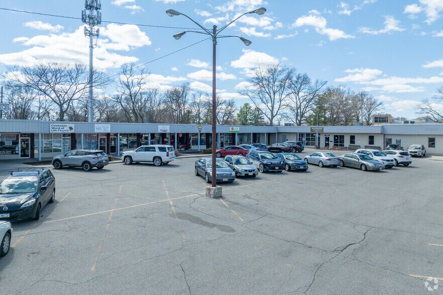 4940-4944 Franklin Ave, Des Moines, IA à louer - Photo de l’immeuble – Image 2 sur 7