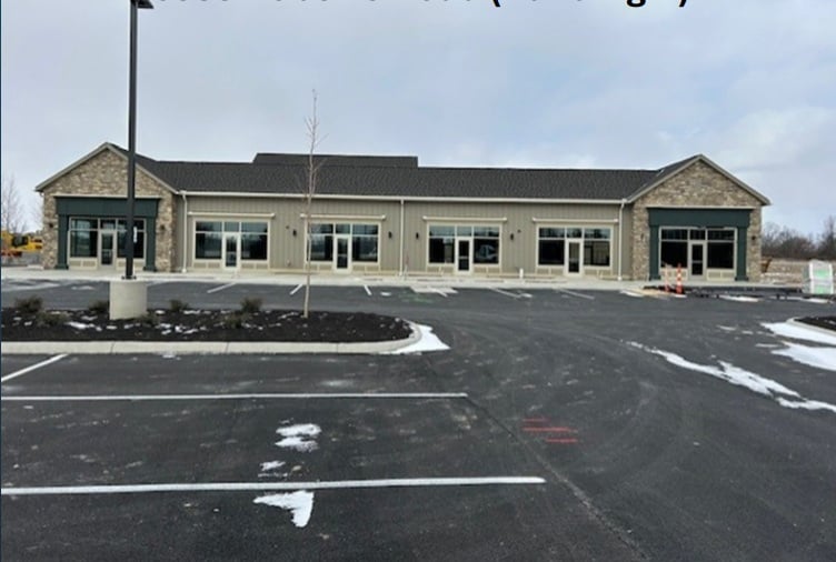 SWC of Roberts Road and Alton Darby Road, Hilliard, OH à louer Photo de l’immeuble– Image 1 sur 5