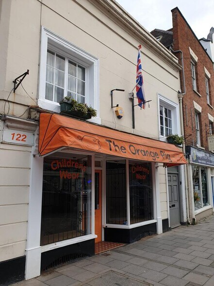 122 High Street, Tewkesbury à vendre - Photo de l’immeuble – Image 2 sur 9