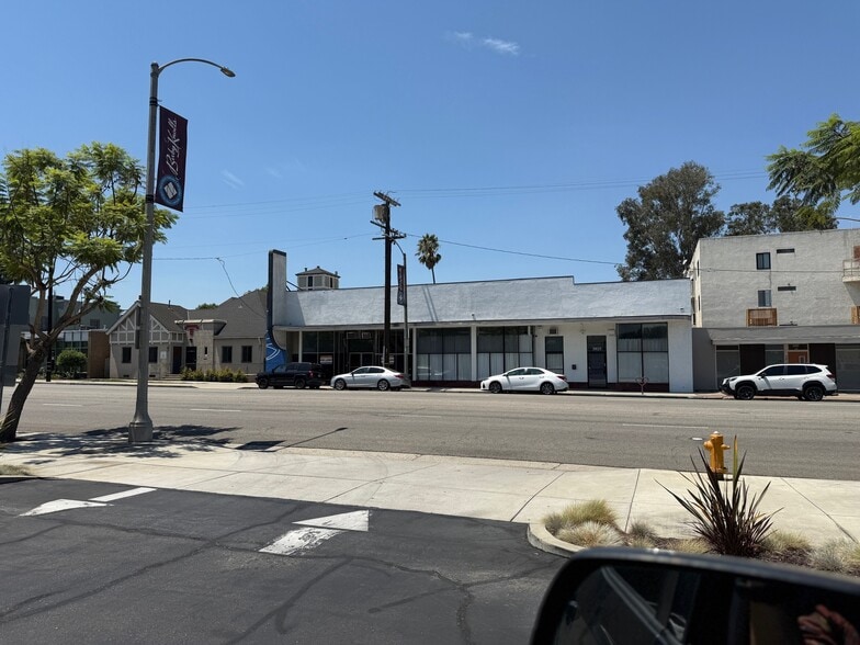 3923-3925 Long Beach Blvd, Long Beach, CA à vendre - Photo de l’immeuble – Image 2 sur 12