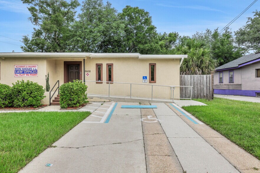 4608 Norwood Ave, Jacksonville, FL à louer - Photo de l’immeuble – Image 2 sur 21