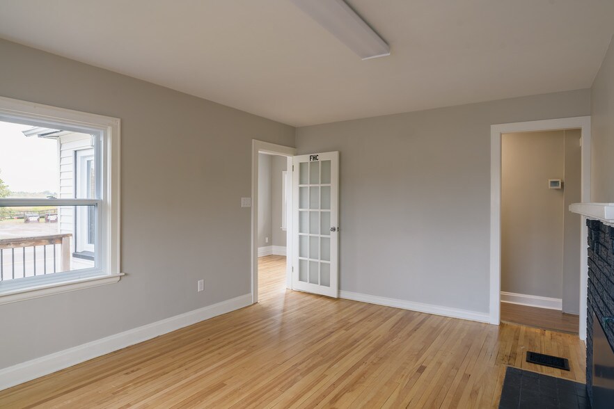 406 Coverdale Rd, Riverview, NB à louer - Photo intérieure – Image 2 sur 7