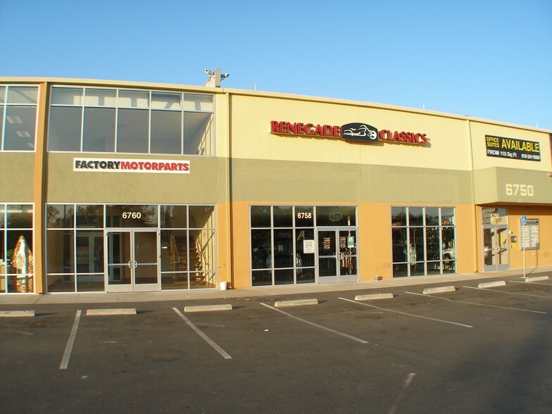 6760-6770 Folsom Blvd, Sacramento, CA à louer - Photo de l’immeuble – Image 2 sur 6