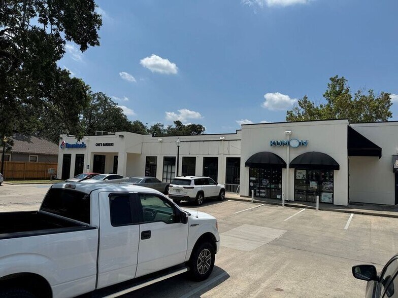 3209-3237 Houston Ave, Houston, TX à louer - Photo de l’immeuble – Image 2 sur 7