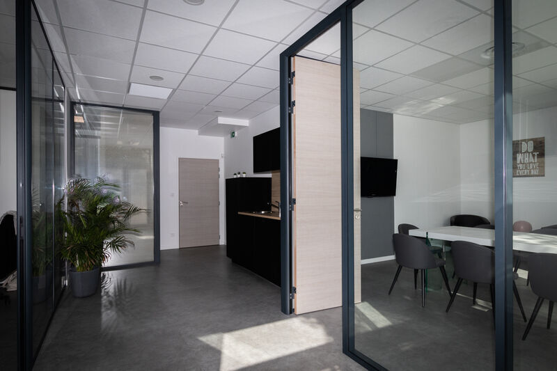 Immeuble residentiel dans Lyon à vendre - Photo intérieure – Image 2 sur 8