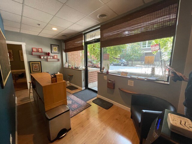 948-952 W Huron St, Chicago, IL à vendre - Photo de l’immeuble – Image 3 sur 8