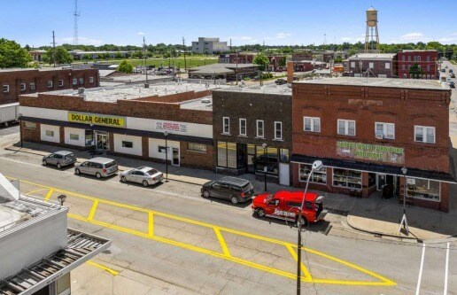 134 E Chestnut St, Canton, IL à vendre - Photo de l’immeuble – Image 1 sur 2