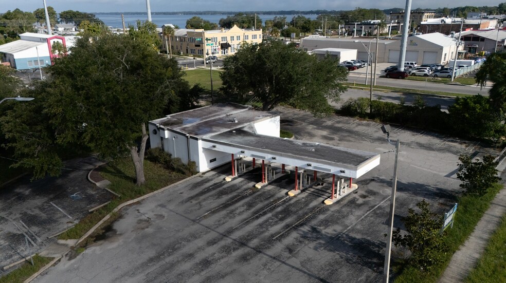 200 S Bay St, Eustis, FL à vendre - Photo de l’immeuble – Image 2 sur 6