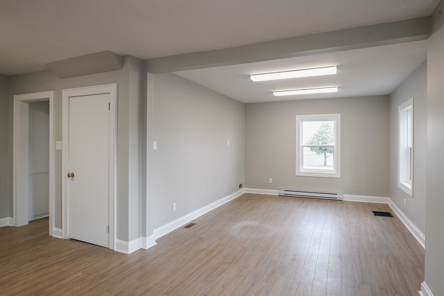 406 Coverdale Rd, Riverview, NB à louer - Photo intérieure – Image 3 sur 7