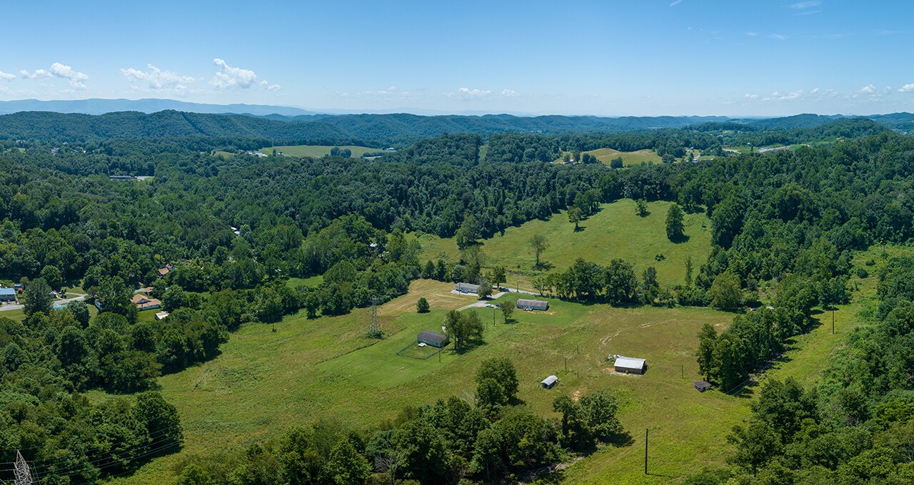 237 Steele Creek rd, Bristol, TN à vendre Photo principale– Image 1 sur 5