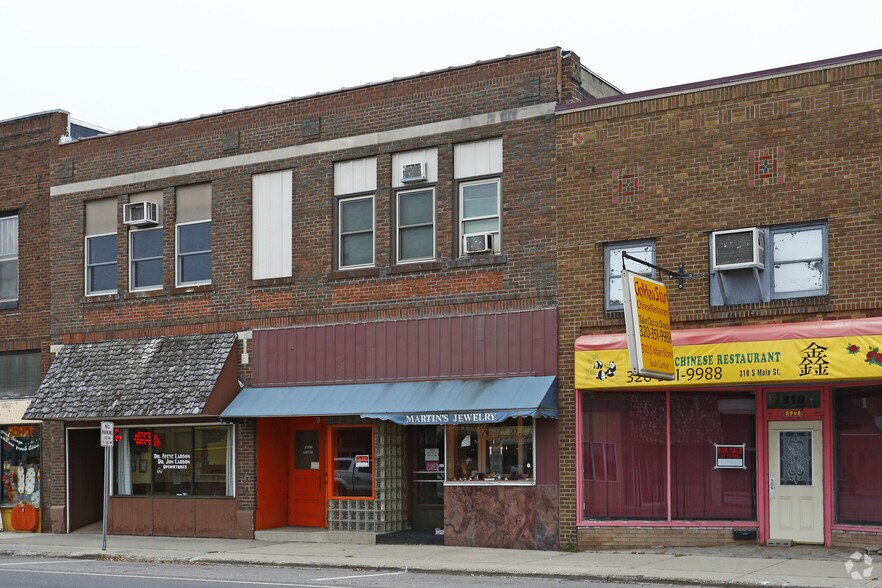 312 Main St S, Sauk Centre, MN à vendre - Photo principale – Image 1 sur 2