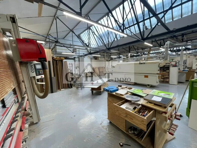 Bureau dans Pantin à louer - Photo de l’immeuble – Image 3 sur 13