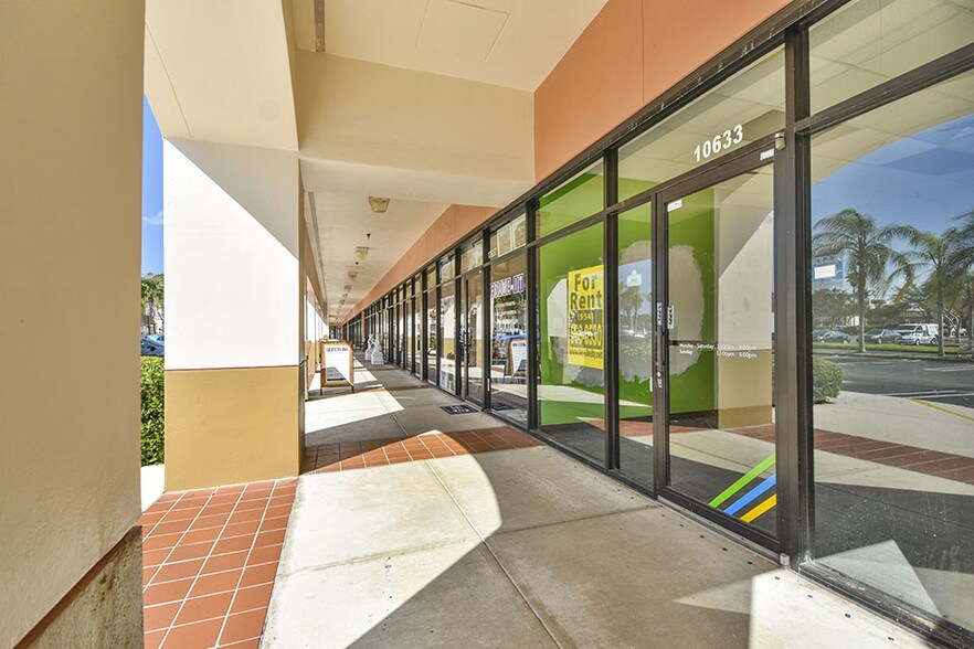 10633-10725 Wiles Rd, Coral Springs, FL à louer - Photo de l’immeuble – Image 2 sur 7