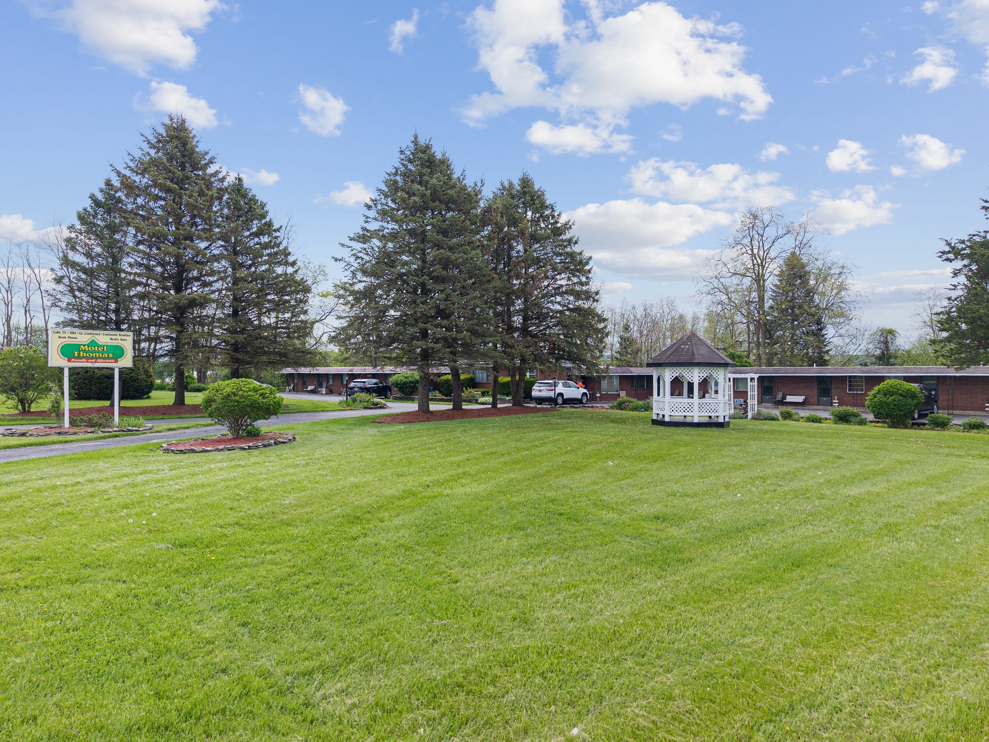 2100 W Genesee Tpke, Camillus, NY à vendre Photo de l’immeuble– Image 1 sur 15