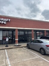 11925 Southwest Fwy, Stafford, TX à louer Photo intérieure– Image 2 sur 10