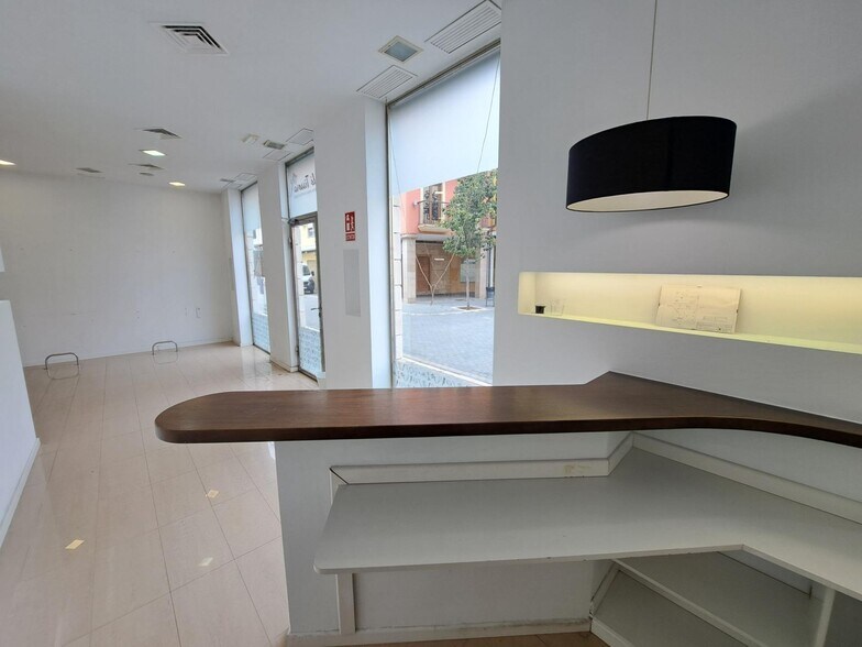 Local commercial dans Alzira, Valencia à louer - Photo intérieure – Image 2 sur 14