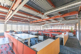 2401-2407 J St, Sacramento, CA à louer Photo intérieure– Image 2 sur 8