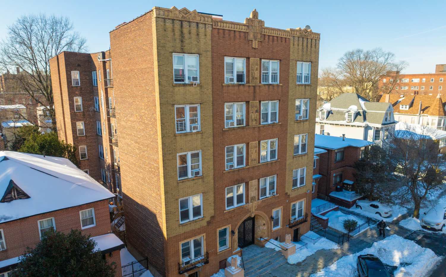 35 Kensington Ave, Jersey City, NJ à vendre Photo principale– Image 1 sur 9