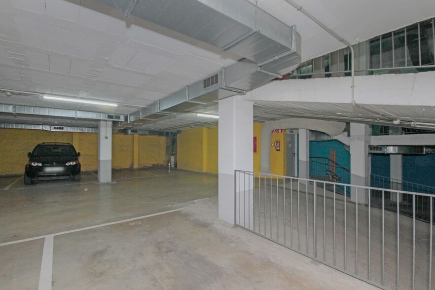 View Photo