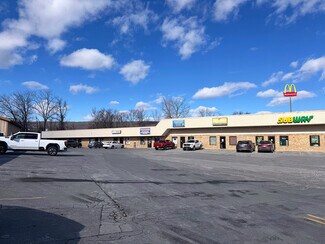 Plus de détails pour 501 E Moorestown Rd, Wind Gap, PA - Bureau/Local commercial à louer