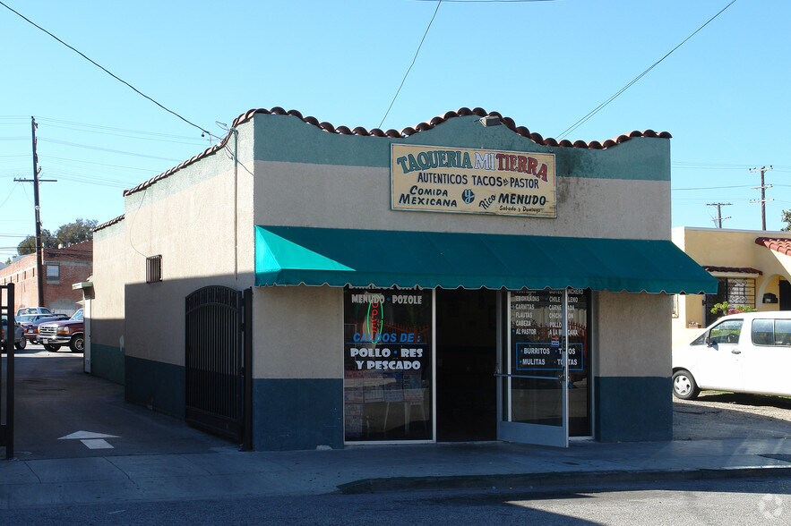 633 Meta St, Oxnard, CA à vendre - Photo de l’immeuble – Image 2 sur 13
