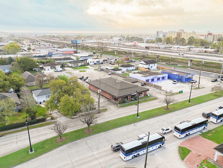 829 Barataria Blvd, Marrero, LA à vendre - Photo de l’immeuble – Image 3 sur 11
