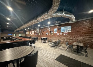 Plus de détails pour 504 Main St, Varna, IL - Local commercial à vendre