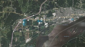 Plus de détails pour 167,071 SF Industrial Portfolio – à vendre, Fort Madison, IA