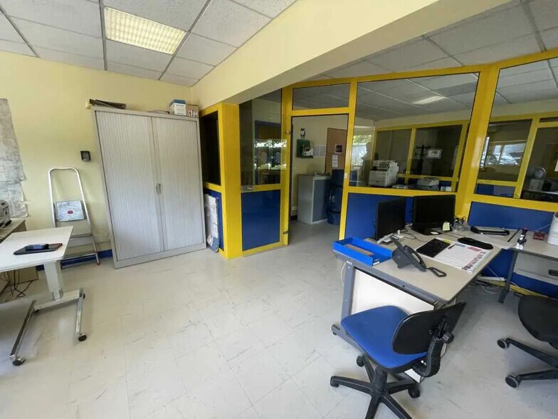 Bureau dans Rouen à louer - Photo de l’immeuble – Image 2 sur 10