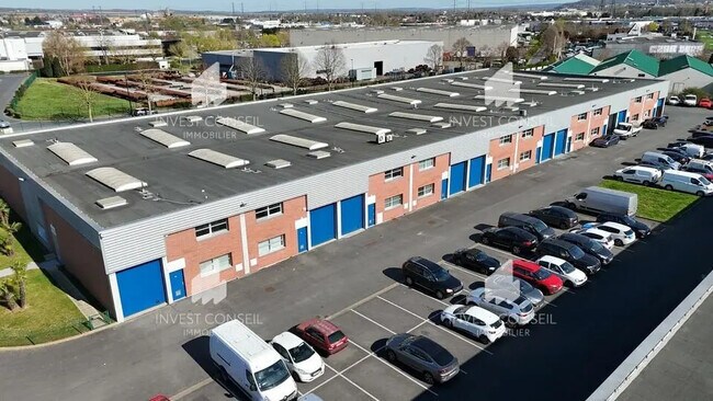 Plus de détails pour Bureau, Local d'activités à louer