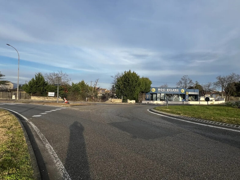 Terrain dans Valence à vendre - Photo de l’immeuble – Image 3 sur 4